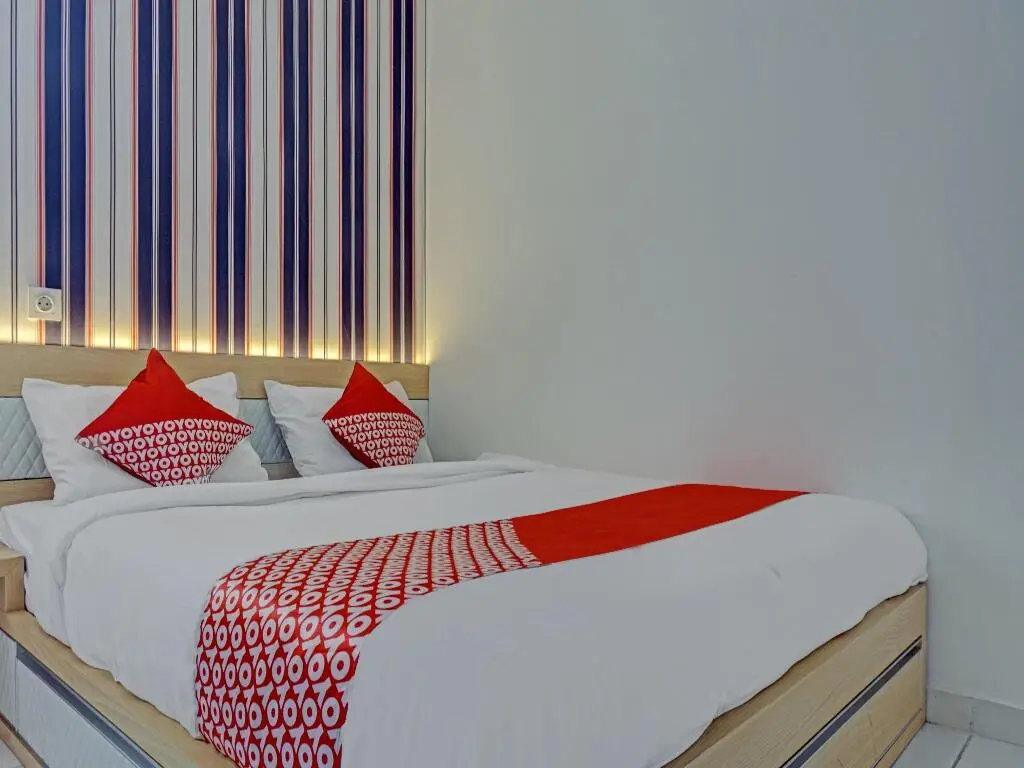 Тангеранг: OYO 90120 Bolang Room