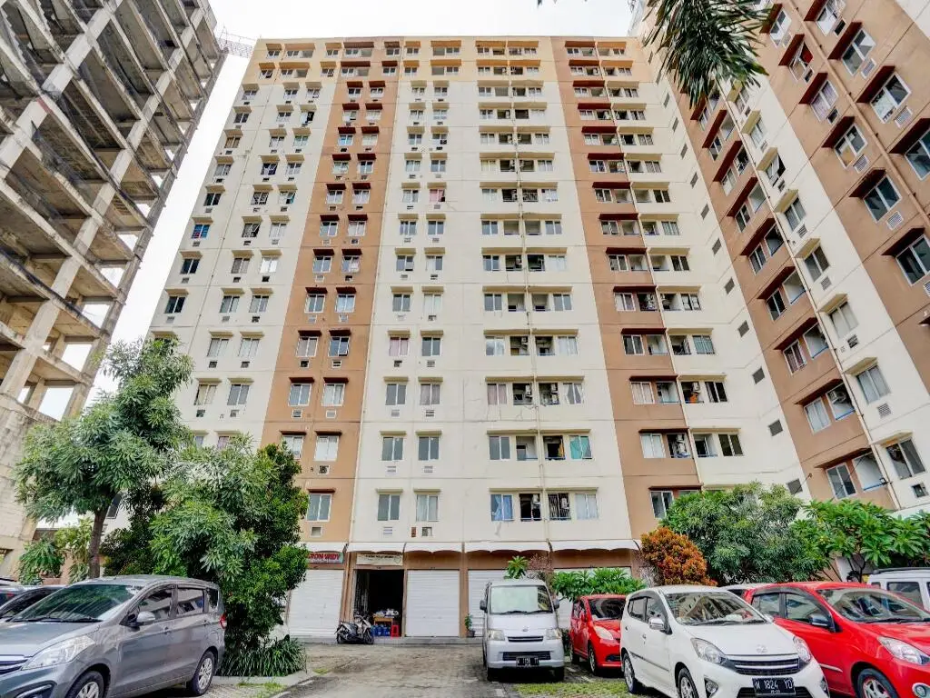 Сурабая: OYO Flagship 90087 Apartment Menara Rungkut 2