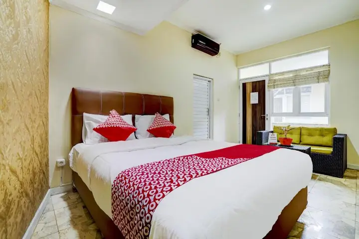 Чиребон: OYO 90140 Nginep Yuuk Guest House