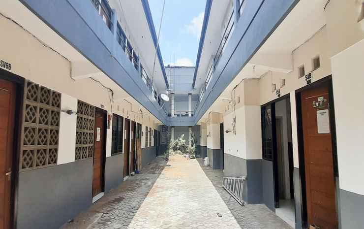 Бату: OYO 90137 Alun Alun Homestay