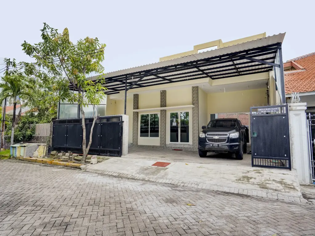 Сурабая: OYO 90173 Innapp Tenggilis Family Residence