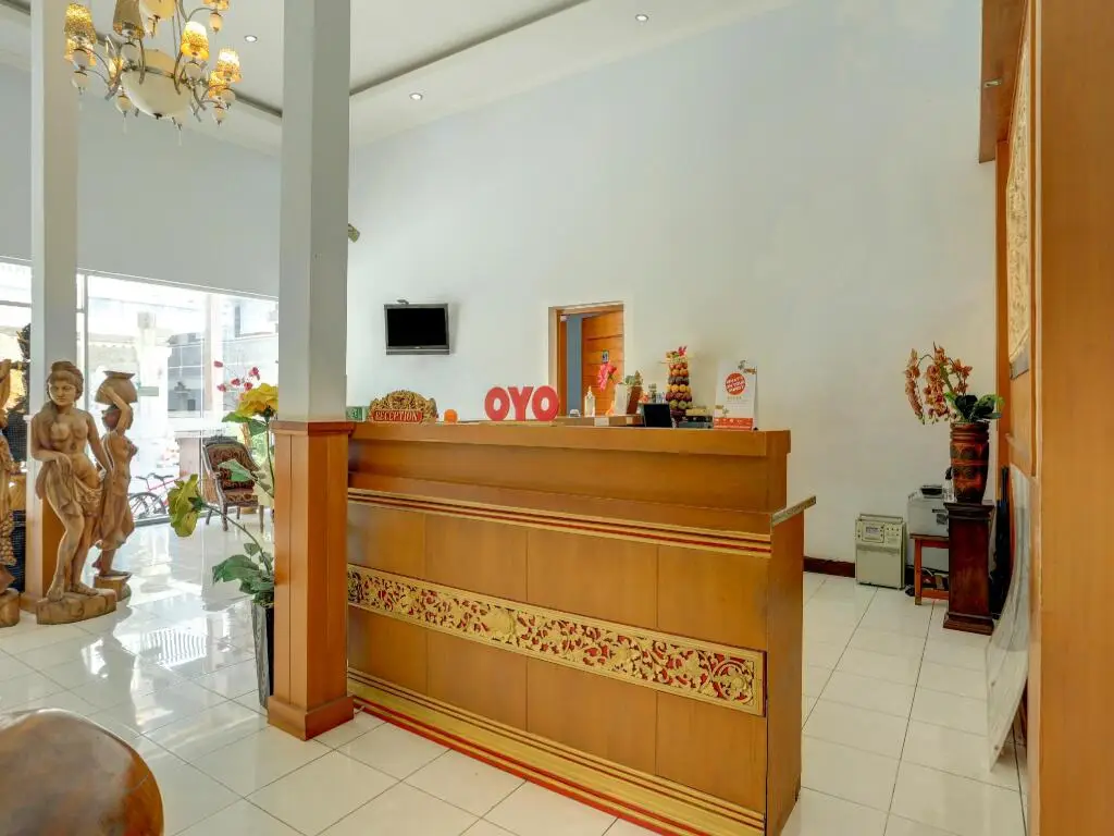 Табанан: OYO 90201 Hotel Bina Artha