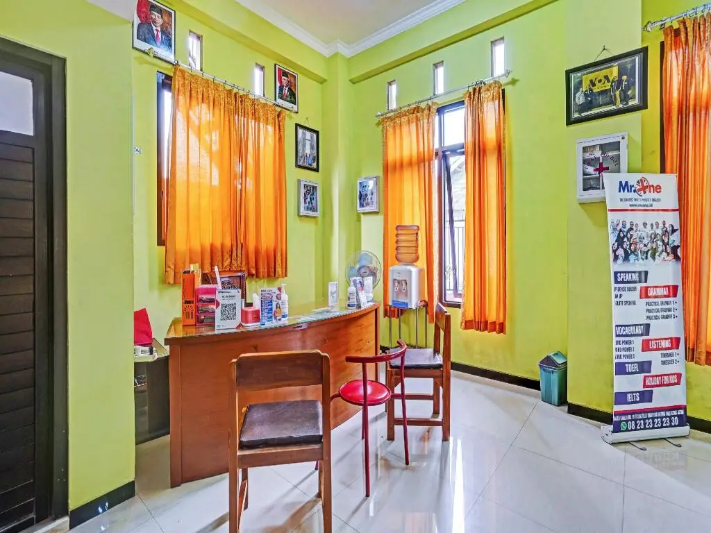 Джомбанг: OYO 90199 JEC Residence Syariah