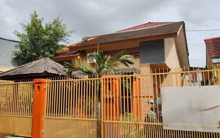 Макассар: Oyo 90207 Danty Guest House