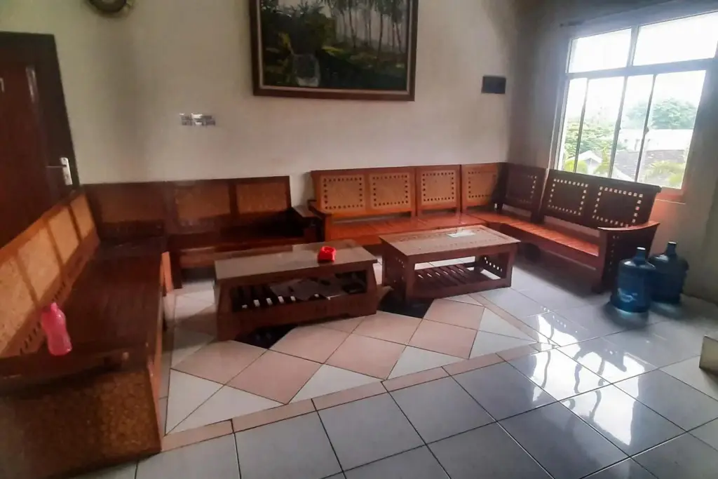 Палембанг: OYO 90226 Penginapan Sederhana Syariah