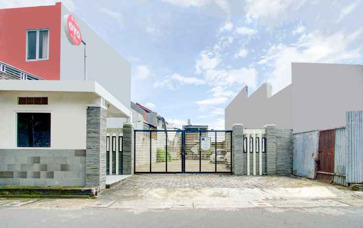 Кедири: OYO 90214 Hp Residence