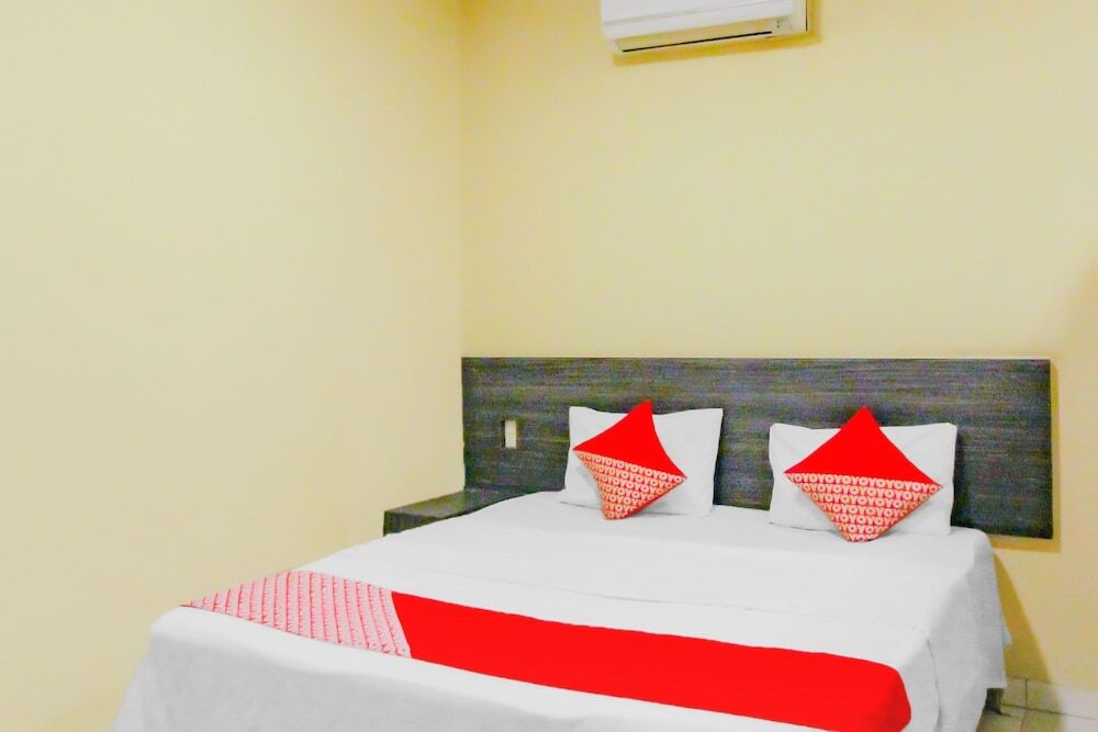 Петумбак: OYO 90259 Apollo Inn