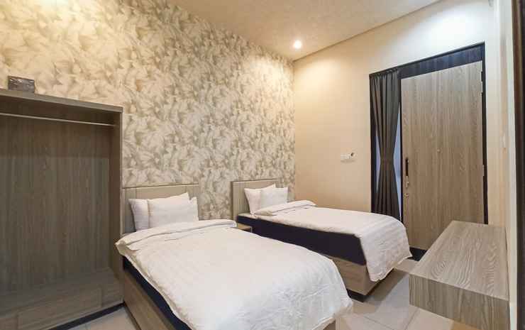 Маланг: OYO 90267 Ijen 68 Homestay Family