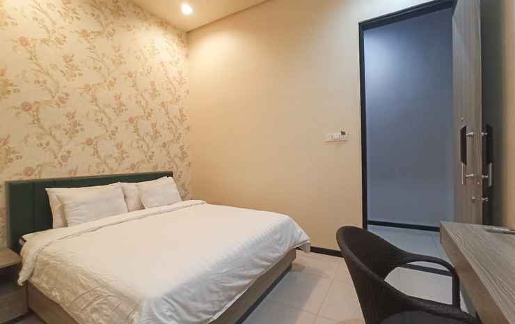 Маланг: OYO 90267 Ijen 68 Homestay Family
