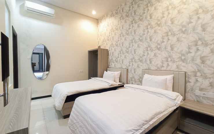 Маланг: OYO 90267 Ijen 68 Homestay Family