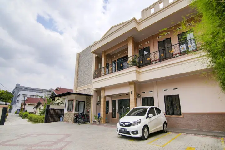 Пеканбару: OYO 90233 The Shine Residence