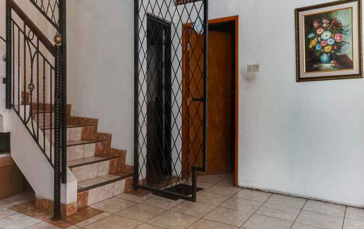 Джакарта: OYO 90277 Kmk Residence