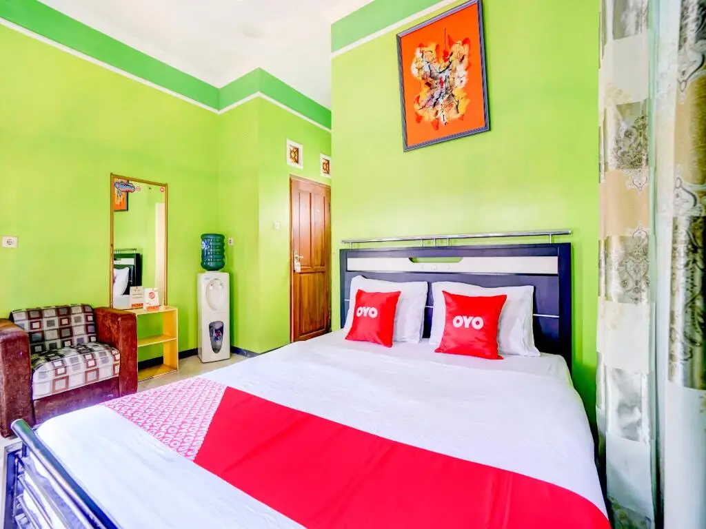 Бату: OYO 90284 Villa Biru