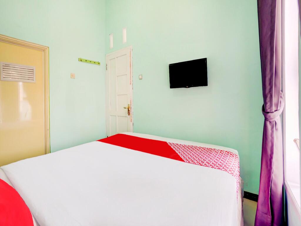 Бату: OYO 90284 Villa Biru
