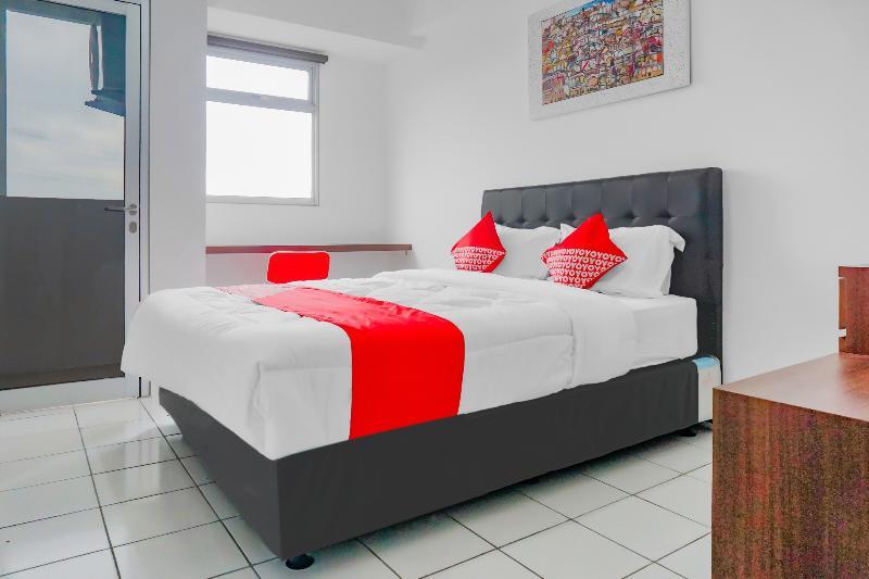 Читарингул: OYO 90241 Gunung Putri Square Apartment