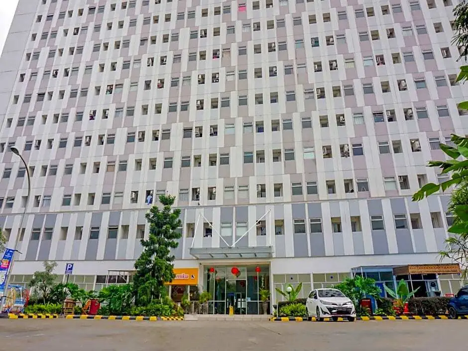 Читарингул: OYO 90241 Gunung Putri Square Apartment