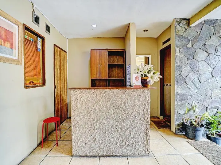 Бандунг: OYO 90293 Guest House Cigadung 9a
