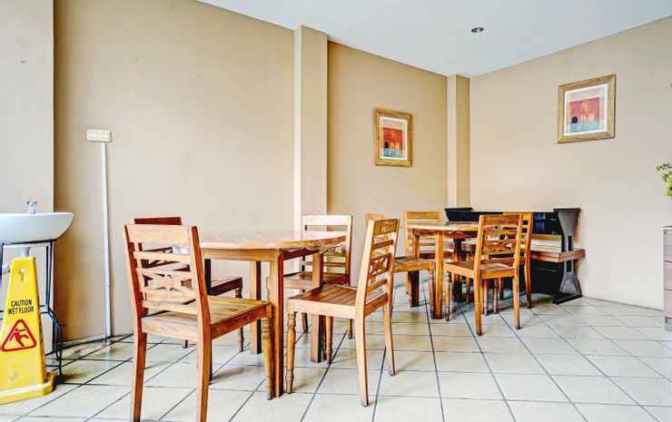 Бандунг: OYO 90293 Guest House Cigadung 9a