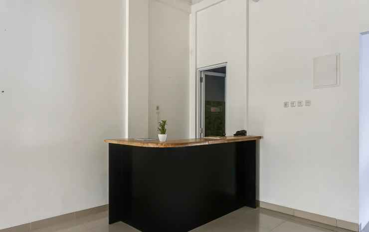 Южный Тангеранг: OYO 90305 De Umbrela Mansion Syari'ah Ciputat