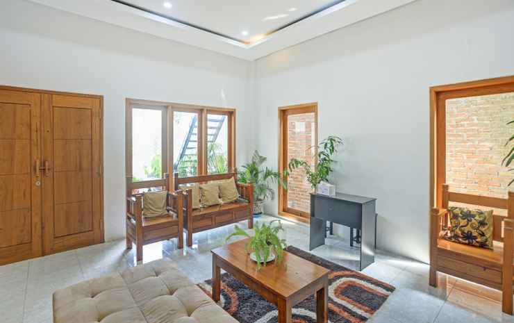 Баньюванги: OYO 90298 Amor Homestay