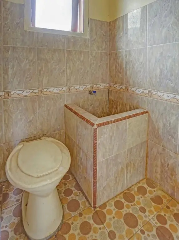 Бату: OYO Life 90321 Ken Ken Villa
