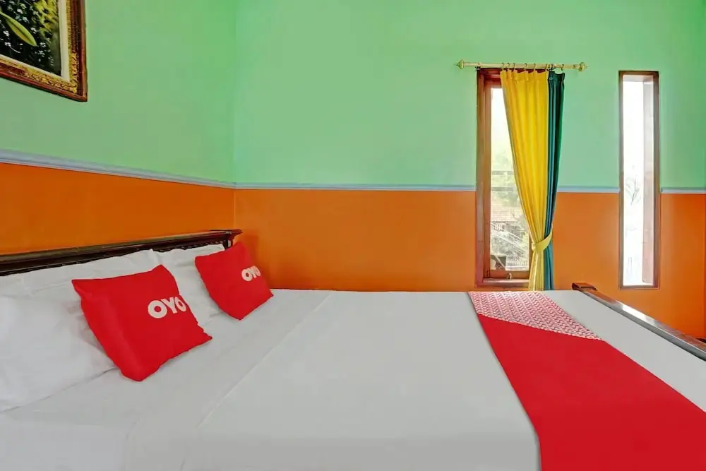 Бату: OYO Life 90321 Ken Ken Villa