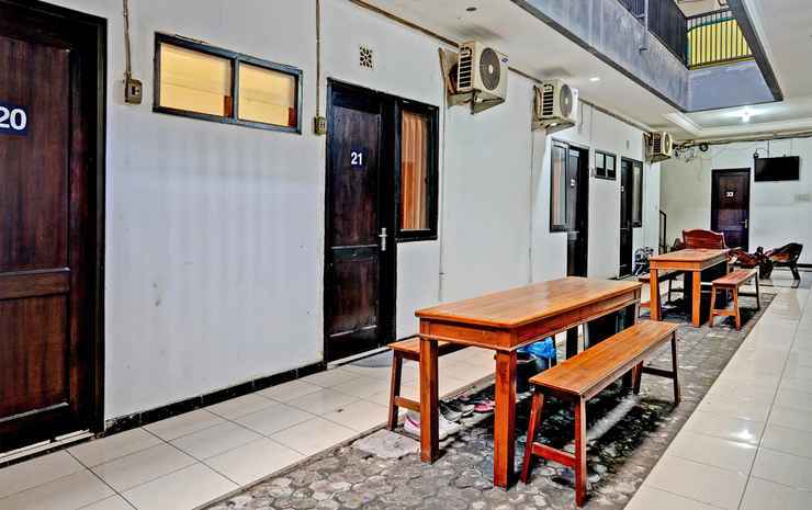 Сурабая: OYO Flagship 90524 Holistay Surabaya New