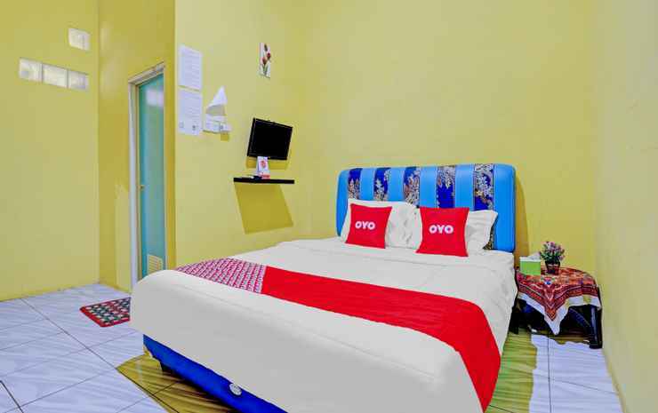 Чиребон: OYO 90332 Puri Pembangunan Residence Syariah
