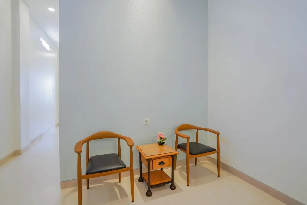 Сурабая: Super OYO Capital O 90336 Olive Guest House