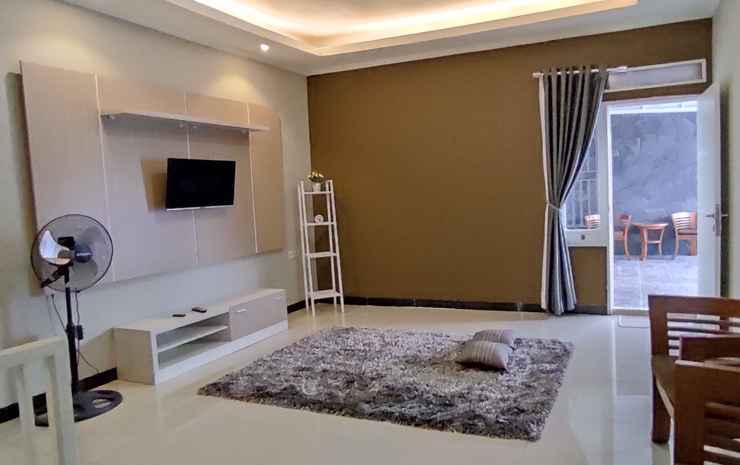 Чианджур: Shakilla House 1A Syariah
