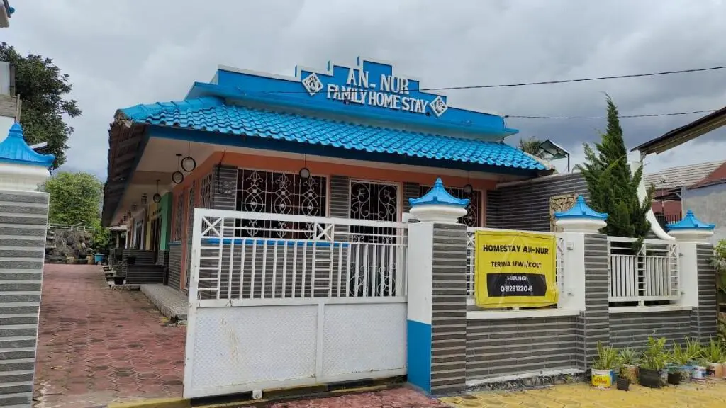 Читарингул: OYO 90369 An Nur Family Homestay Syariah