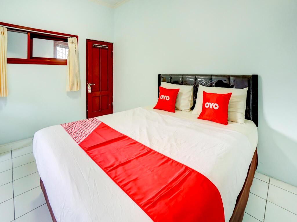Бату: OYO 90371 Hotel Tawang Argo