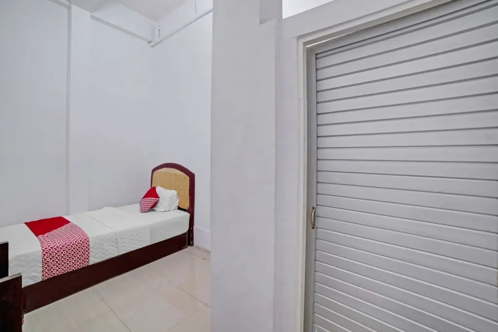 Медан: OYO 90387 Sepakat Guest House