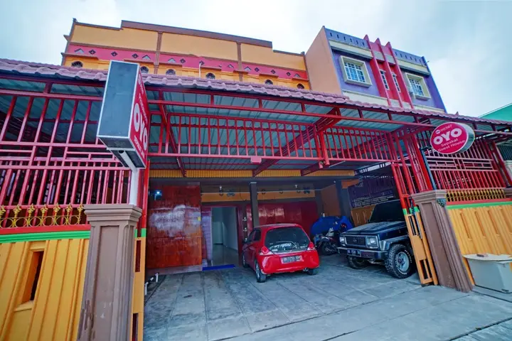Медан: OYO 90387 Sepakat Guest House