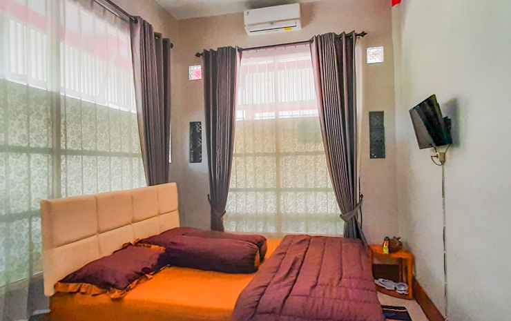 Маланг: OYO 90374 De' Orange Syariah
