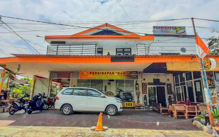 Маланг: OYO 90374 De' Orange Syariah
