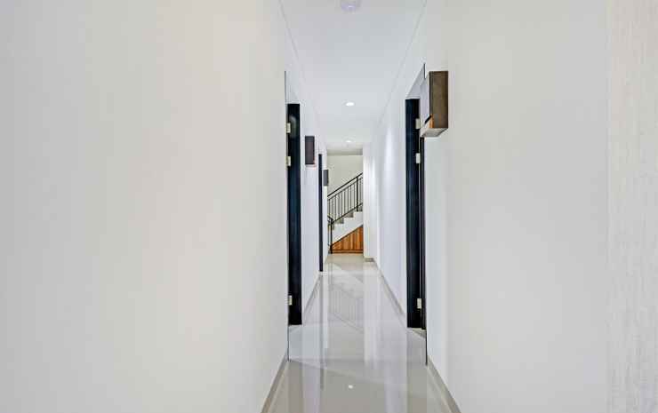 Падаларанг: OYO 90398 Socialite Residence Hotel