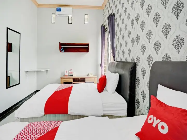 Бату: OYO 90396 The Halona Villa Batu