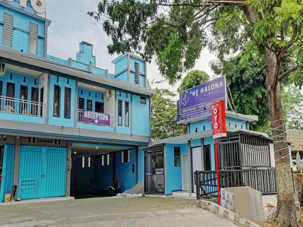 Бату: OYO 90396 The Halona Villa Batu