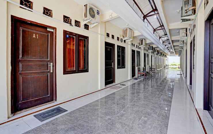Сурабая: OYO 90393 Pondok Nusa Indah Syariah