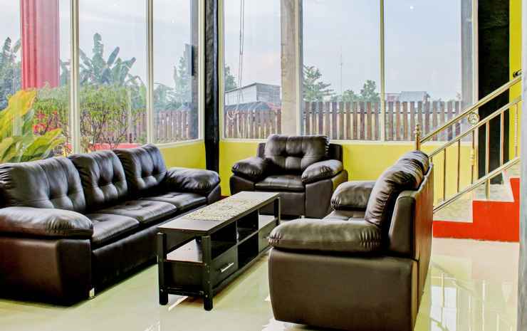 Банджанбару: OYO 90429 Hdk Guesthouse