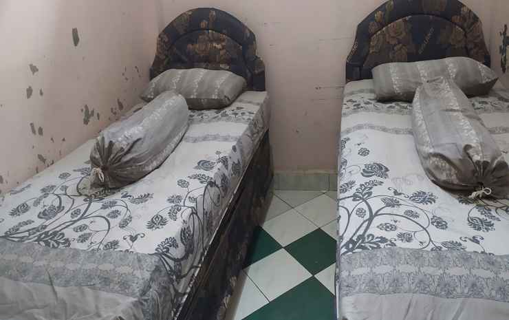 Банджанбару: OYO 90430 Penginapan Hdk