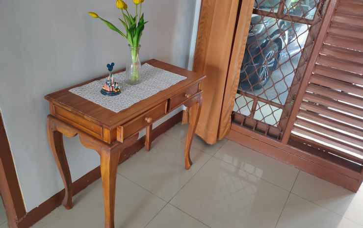 Южный Тангеранг: OYO 90449 Griya Cendrawasih Syariah