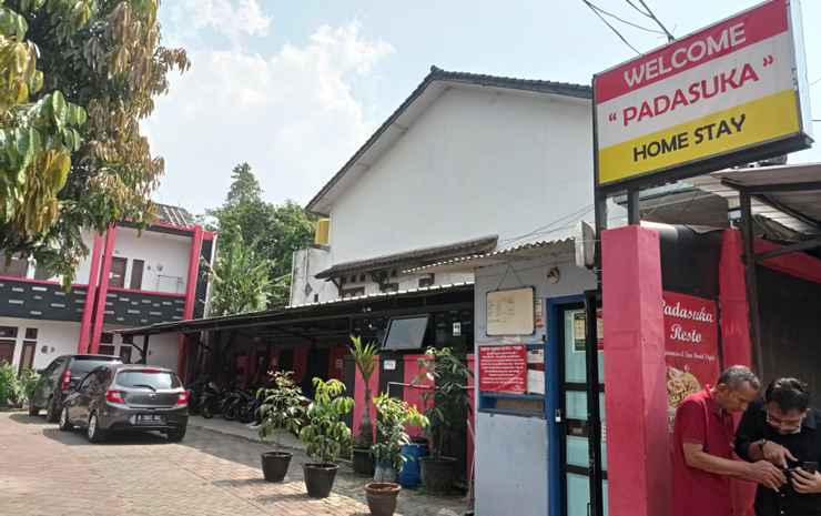 Чимахи: OYO 90453 Padasuka Kost & Homestay