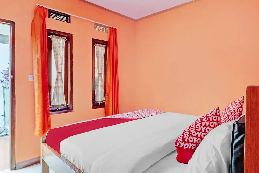 Лембанг: OYO 90454 Adinda Homestay Cibodas Lemban