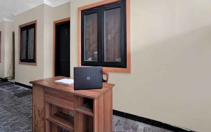 Сурабая: Oyo 90477 Kedung Anyar Residence