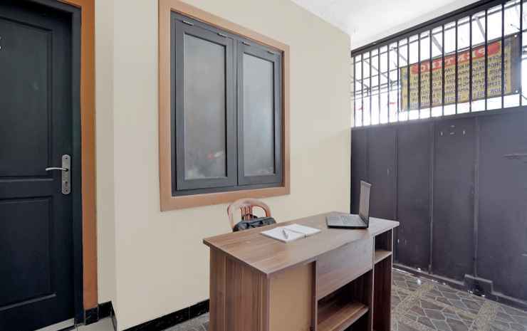 Сурабая: Oyo 90477 Kedung Anyar Residence