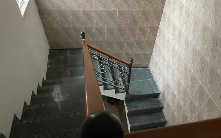 Джакарта: Oyo 90484 House Of Laga Syariah