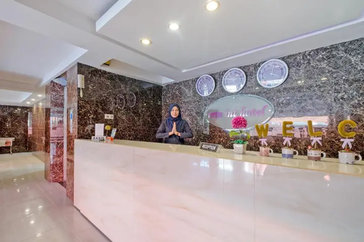 Макассар: Capital O 3380 Erin Int Hotel