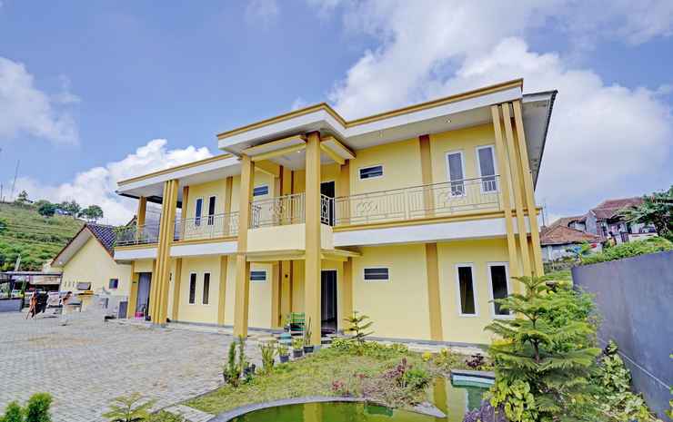 Кунинган: OYO 90504 Rizky Homestay Syariah Palutungan Kuningan